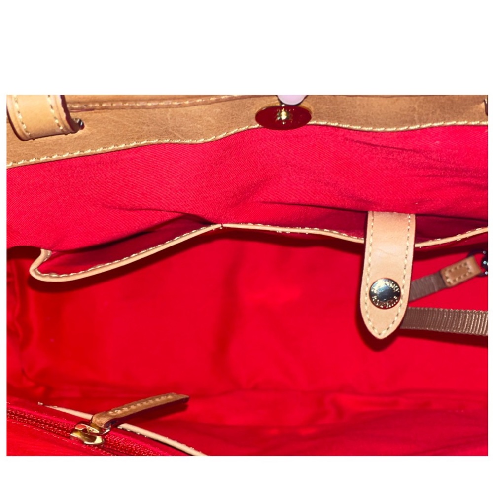 Dooney & Bourke Handbag 💚 - Picture 15 of 16